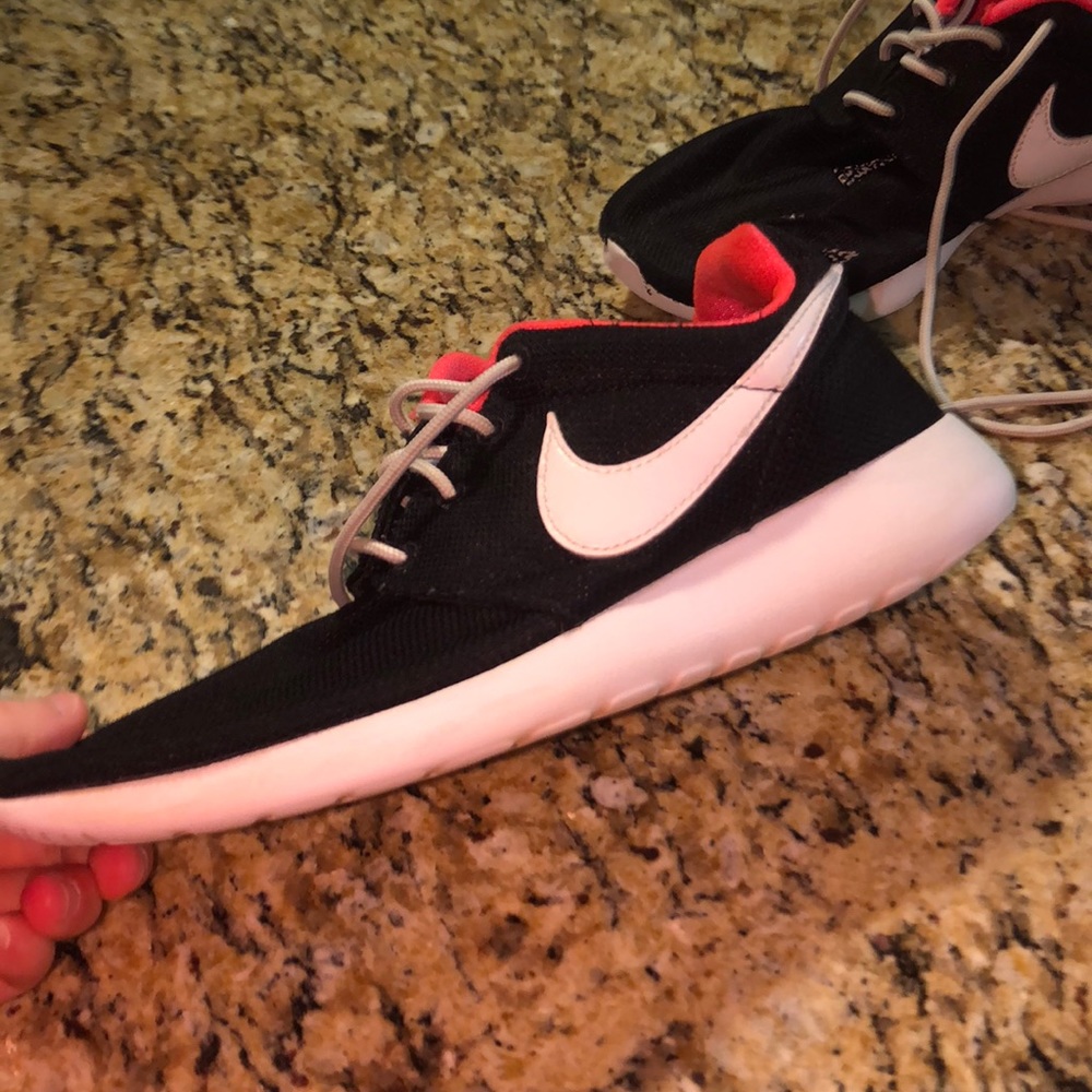 Nike Roshes